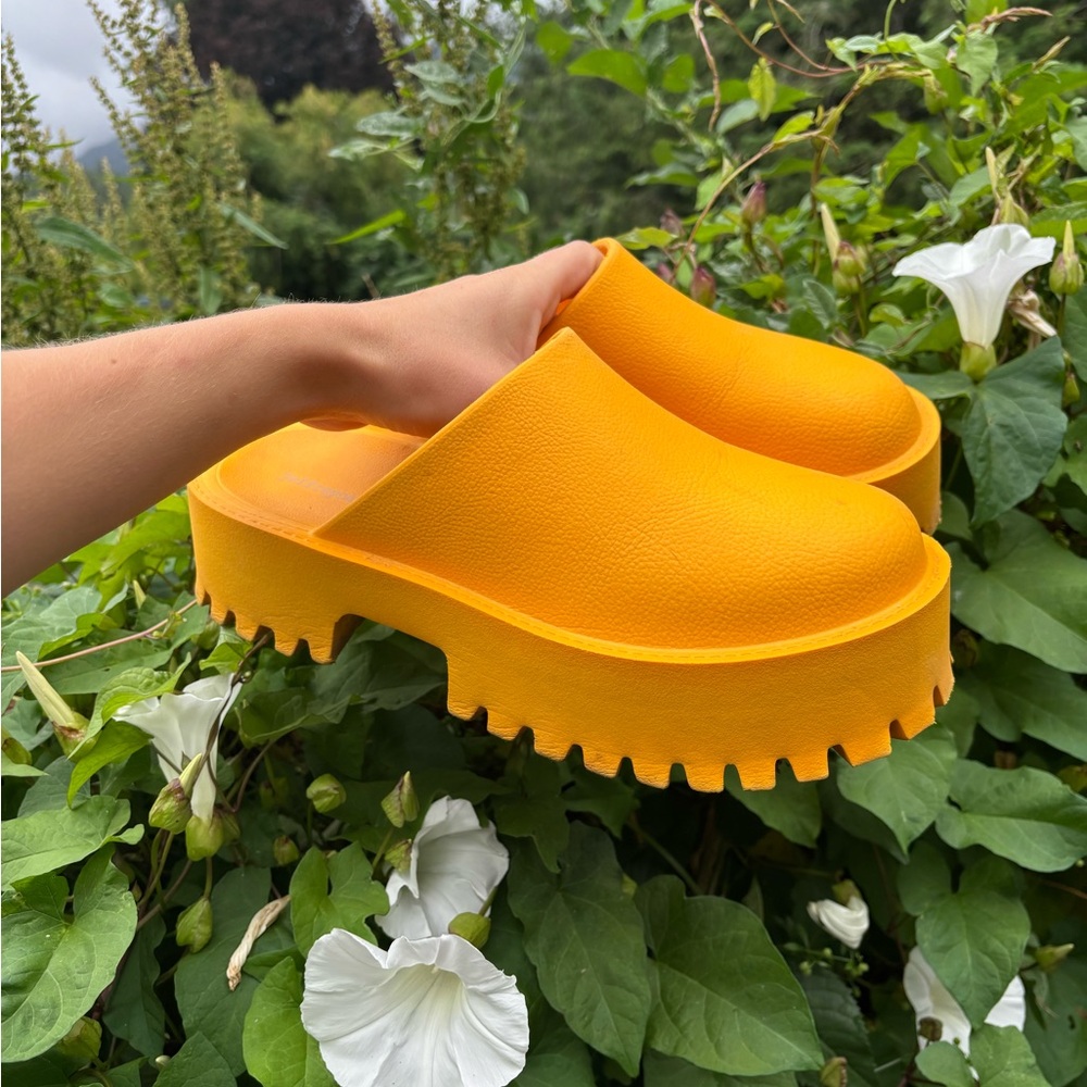 Jeffrey Campbell Chunky Platform Clogs/Mules - Picture 7 of 10